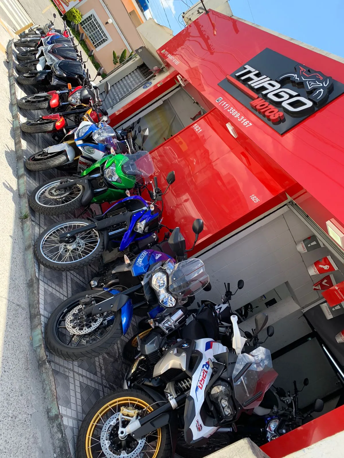 Fachada da loja Veículos à venda em TH COMERCIO DE MOTOS LTDA - São Paulo - SP | Mobiauto