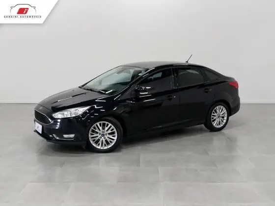 Carro Ford Focus Sedan 2018 SE 2.0 PowerShift