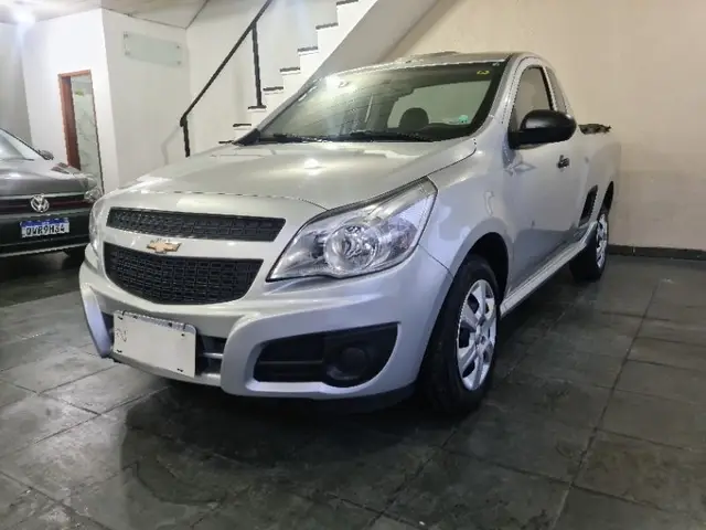 Carro Chevrolet Montana 2019 LS 1.4 (Flex)
