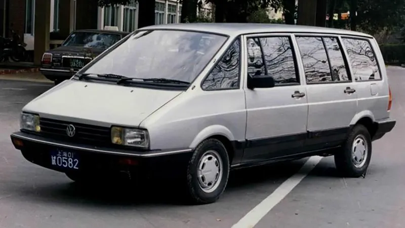 A bizarra minivan do Santana que foi negada pela Volkswagen