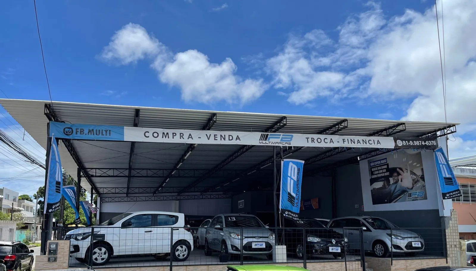 Fachada da loja Veículos à venda em FB MULTIMARCAS - Recife - PE | Mobiauto