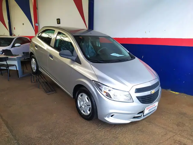 Carro Chevrolet Onix 2018 1.0 Joy SPE/4