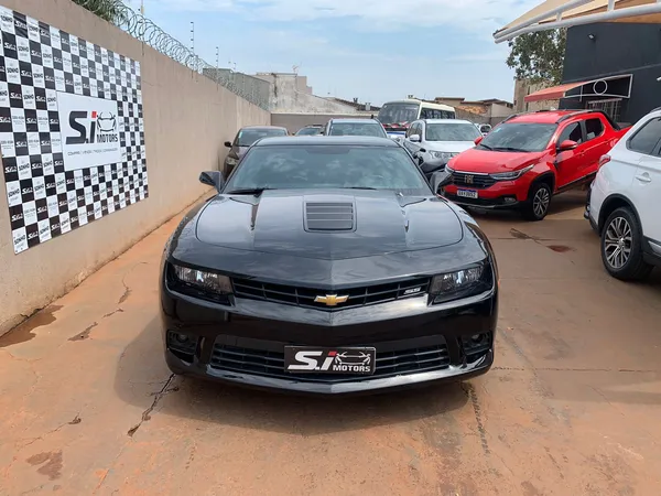  Chevrolet Camaro en Cruzeiro do Oeste