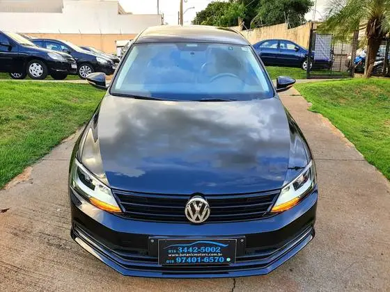 Volkswagen Jetta 2.0 Trendline Tiptronic (Flex)