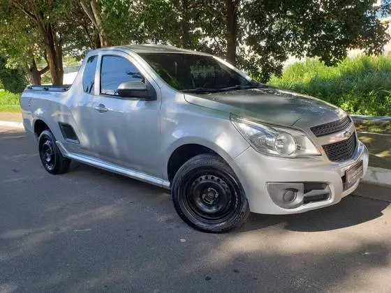 Carro Chevrolet Montana 2019 LS 1.4 (Flex)