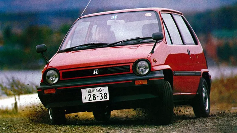 Honda City já era um hatch há 40 anos, bem mais esquisito que o atual