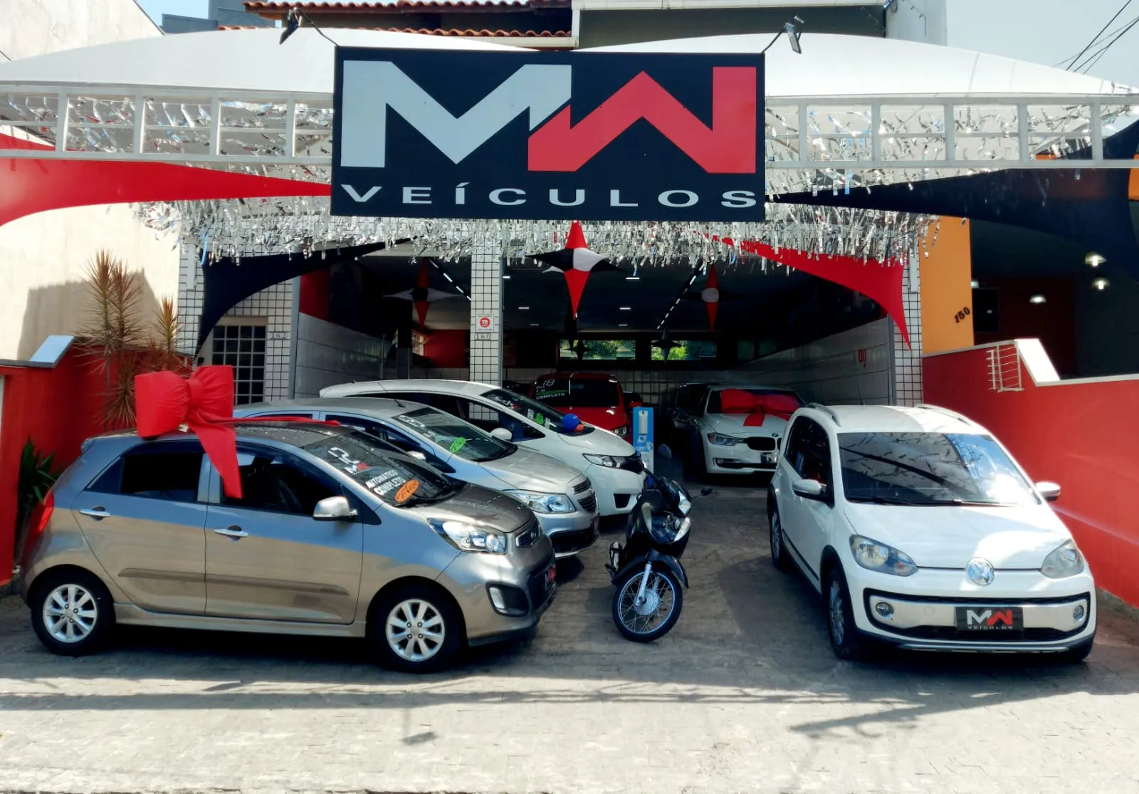 Fachada da loja MW VEÍCULOS - Mogi das Cruzes - SP