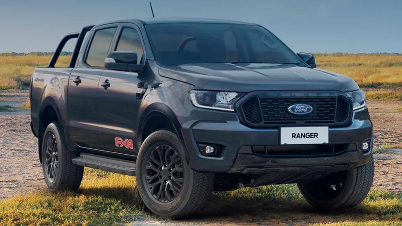 Ford Ranger FX4 quer encarar lama enquanto mantém motorista conectado