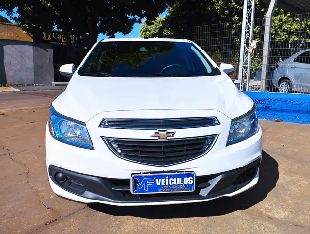 Carro Chevrolet Onix 2014 1.4 LTZ SPE/4