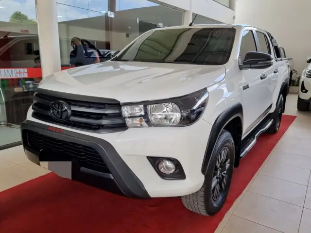 Carro Toyota Hilux Cabine Dupla 2018 Hilux 2.8 TDI SR CD Challenge 4x4 (Aut)
