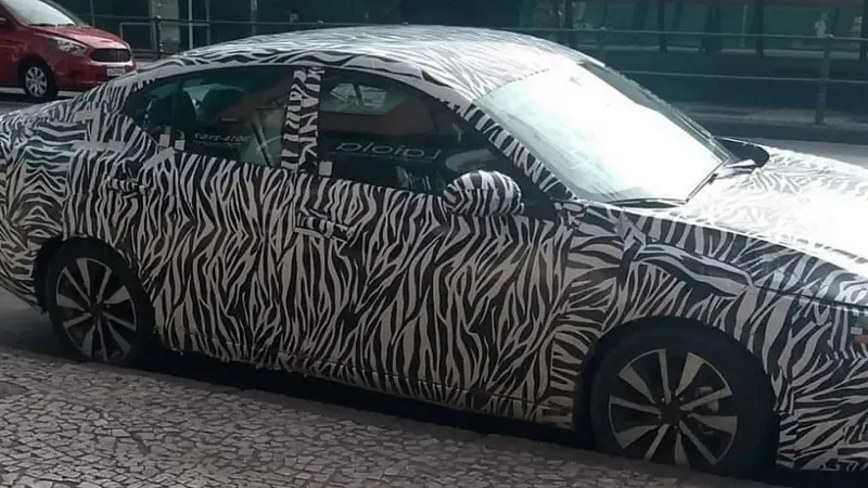 Novo Nissan Sentra é flagrado no Brasil e pode brigar com Corolla híbrido