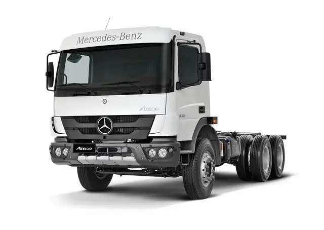 Carro Mercedes-Benz Atego 2022 2730/48 6X4
