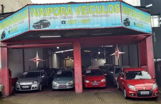 Fachada da loja Veículos à venda em IVAIPORÃ VEÍCULOS - Carapicuíba - SP