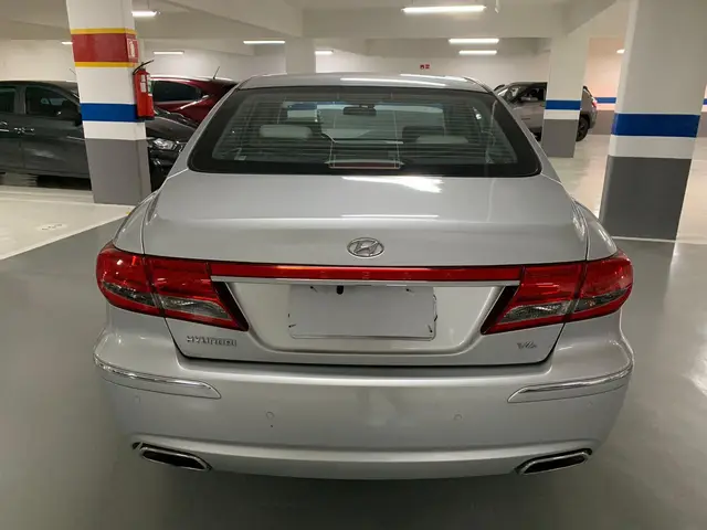 Carro Hyundai Azera 2011 3.3 V6 Completissimo (aut)