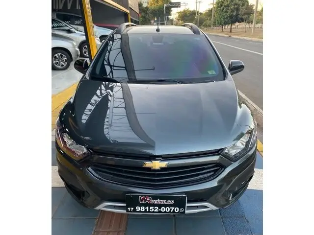 Carro Chevrolet Onix 2017 1.4 Activ SPE/4 (Aut)