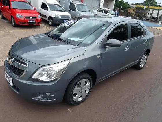 Carro Chevrolet Cobalt 2014 LT 1.4 8V (Flex)