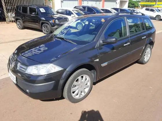 Carro Renault Megane Grand Tour 2013 Mégane Grand Tour Dynamique 1.6 16V (flex)