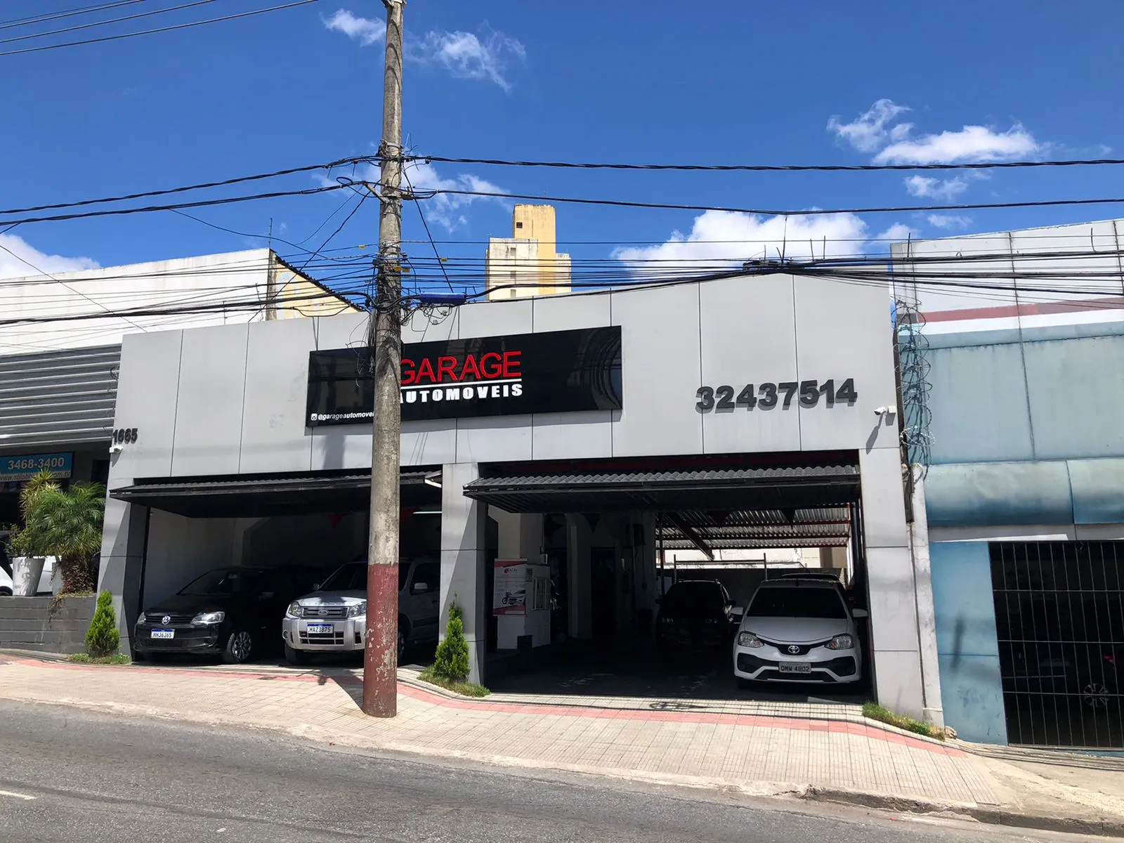 Fachada da loja Veículos à venda em Garage Automóveis - Belo Horizonte - MG | Mobiauto