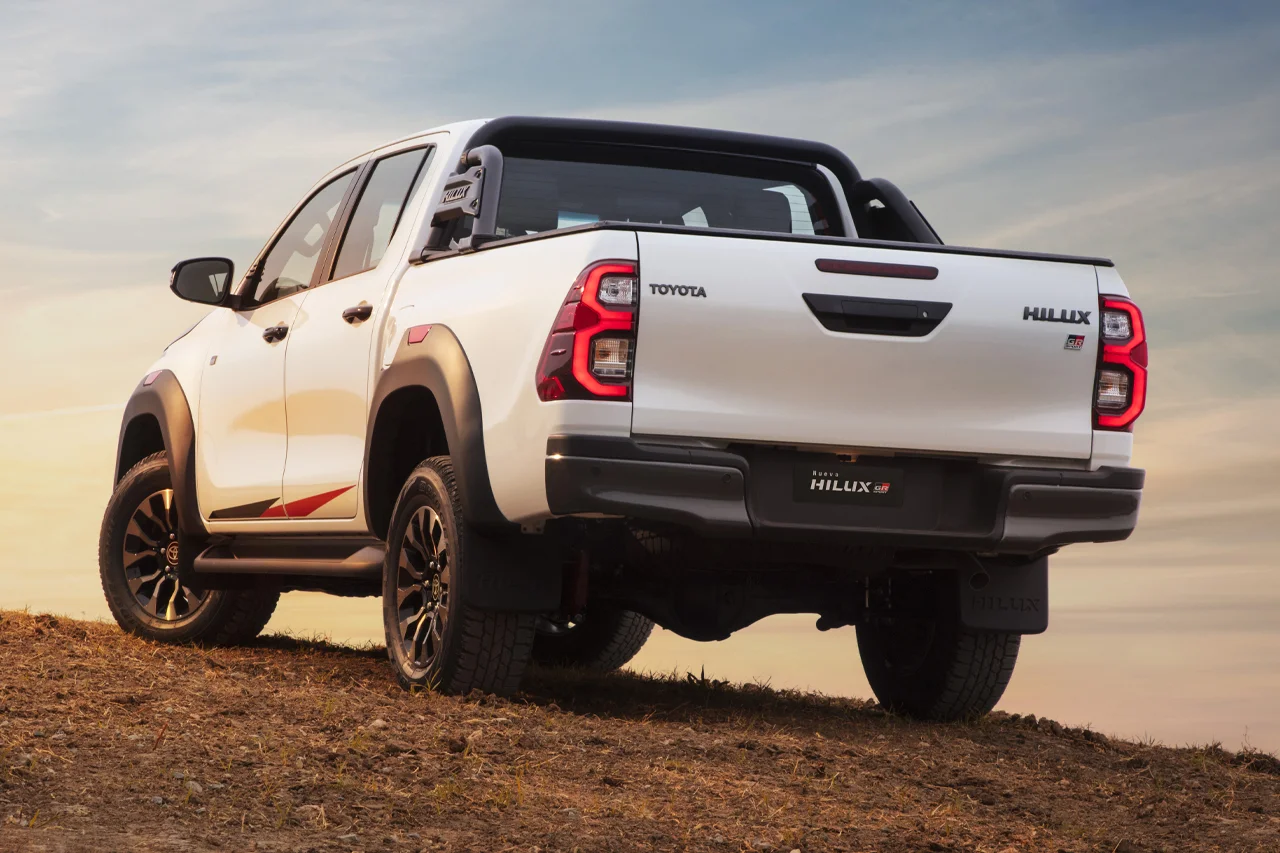 Toyota Hilux Cabine Dupla GR-S 4x4 2.8 Diesel