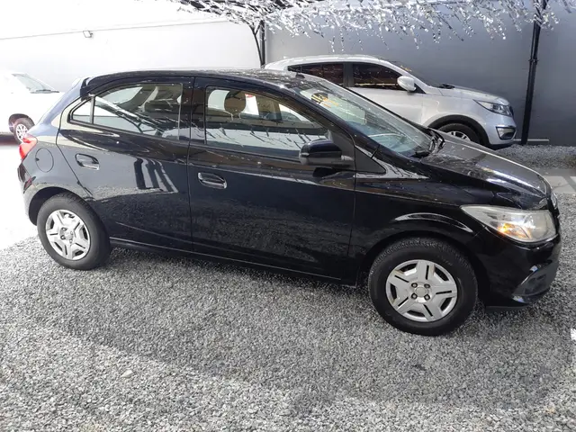 Carro Chevrolet Onix 2014 1.0 LT SPE/4