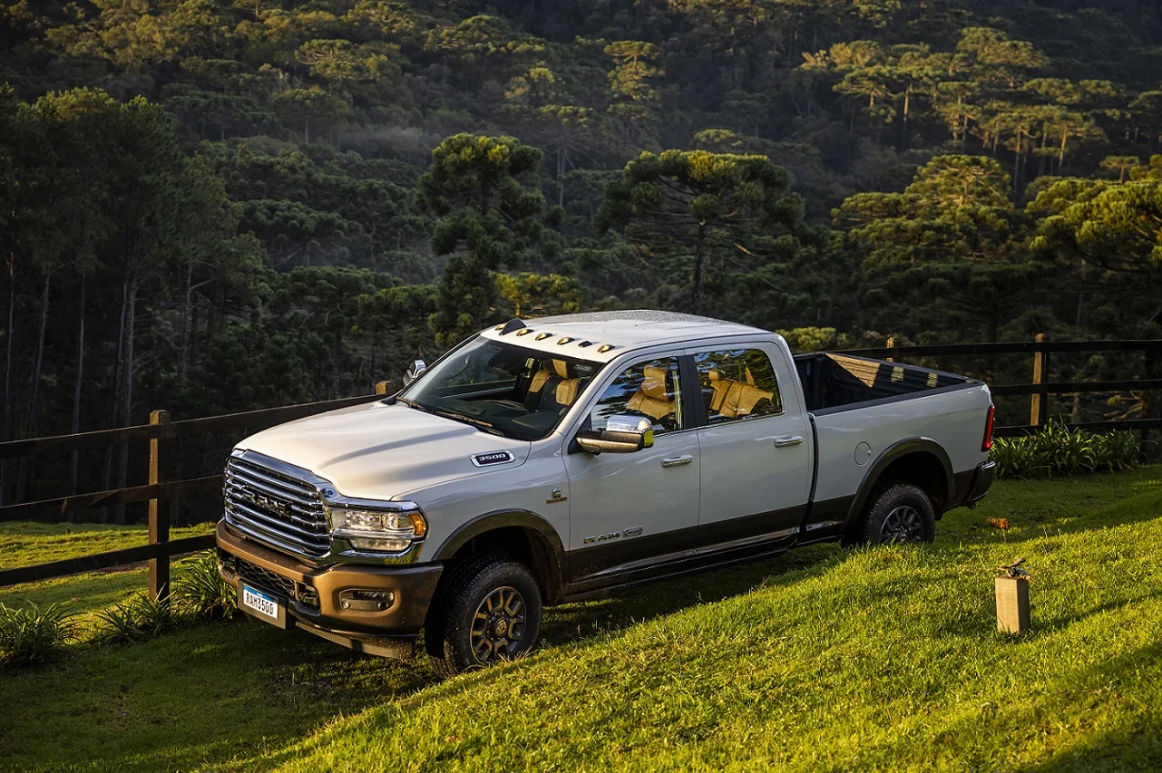 RAM 3500 Laramie 6.7