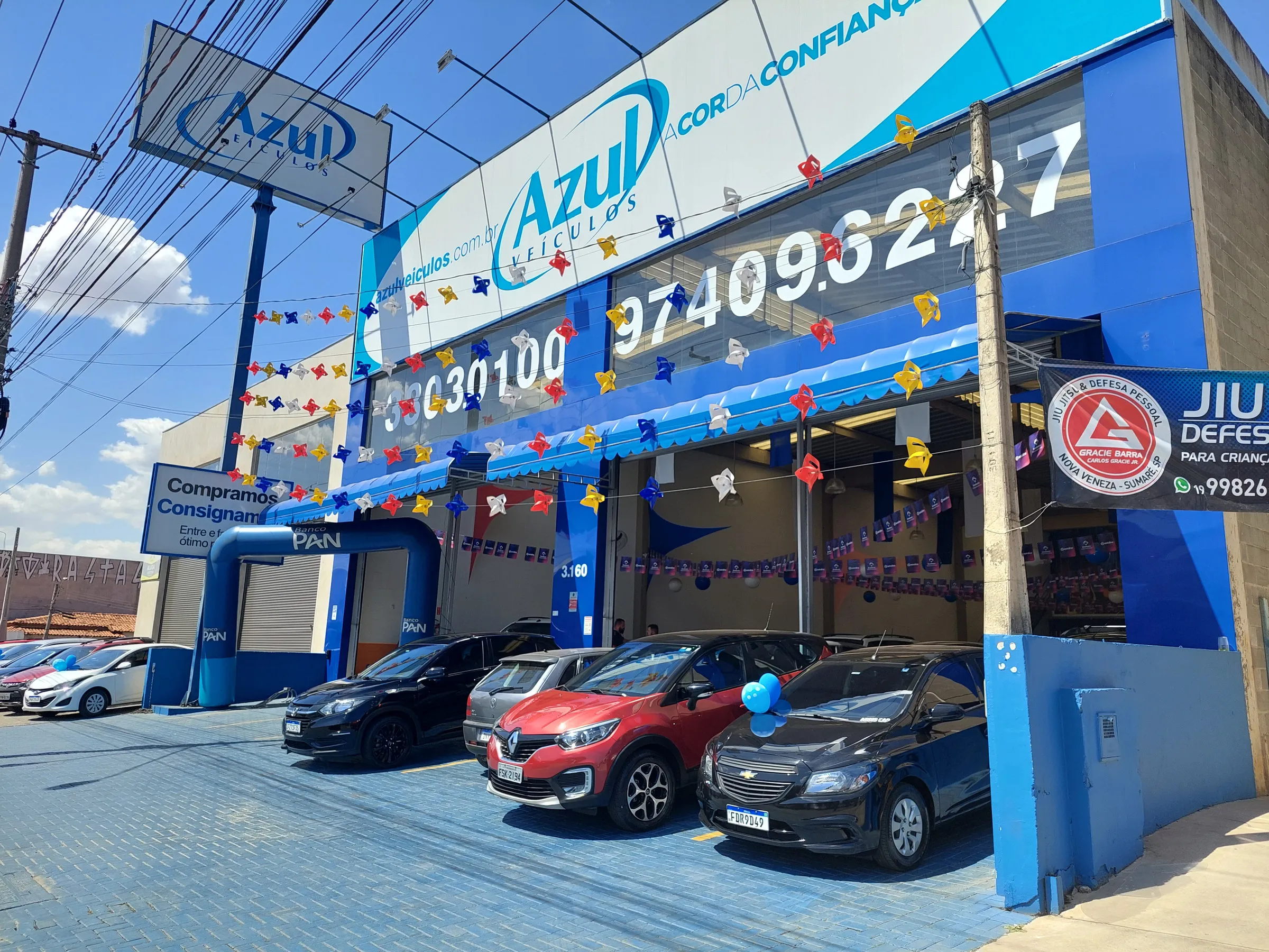Fachada da loja Veículos à venda em Azul Veiculos Sumare - Sumaré - SP | Mobiauto