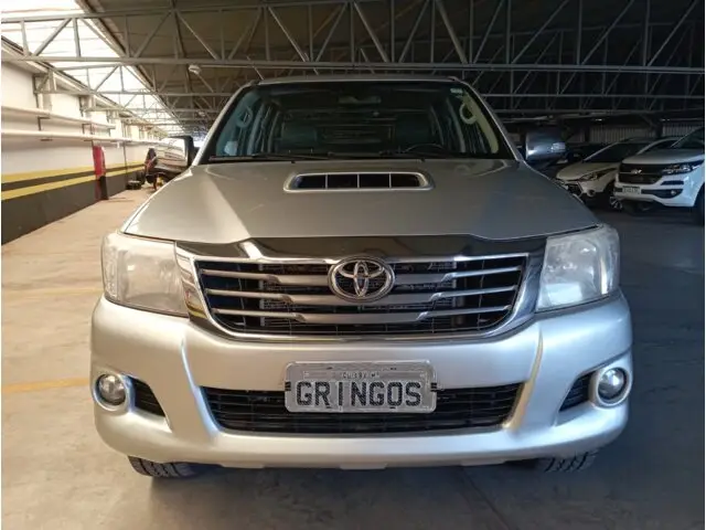 Carro Toyota Hilux Cabine Dupla 2014 Hilux 3.0 TDI 4x4 CD SRV