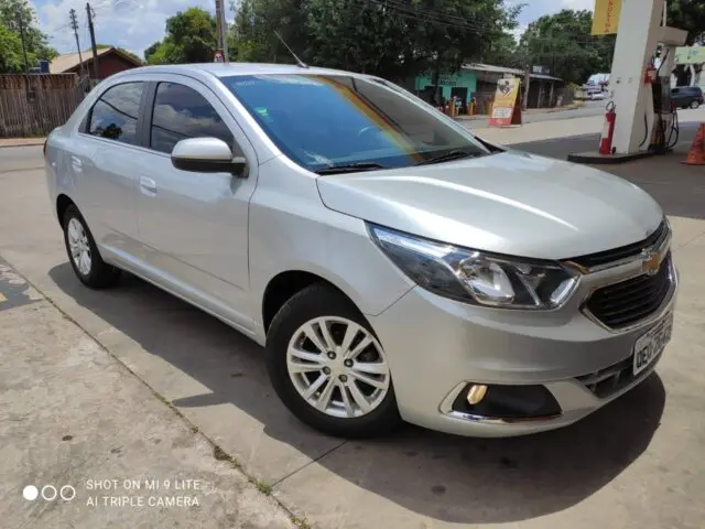 Carro Chevrolet Cobalt 2017 LTZ 1.4 8V (Flex)