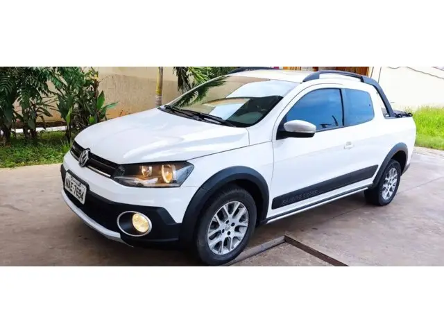 Carro Volkswagen Saveiro 2015 Cross 1.6 16v MSI CD (Flex)