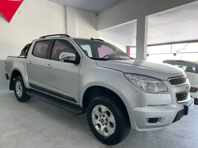 Carro Chevrolet S10 Cabine Dupla 2014 S10 LTZ 2.4 4x2 (Cab Dupla) (Flex)