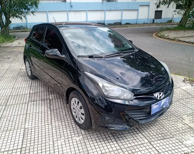 Carro Hyundai HB20 2014 1.0 Copa do Mundo (Flex)