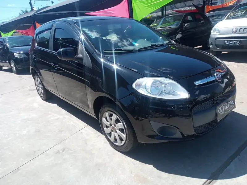 Fiat Palio Attractive 1.0 8V (Flex)