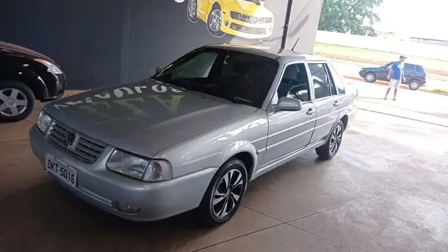 Carro Volkswagen Santana 2004 1.8 MI