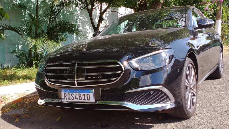 Avaliação: Mercedes E 300 é o Mercedes mais Mercedes que você já viu