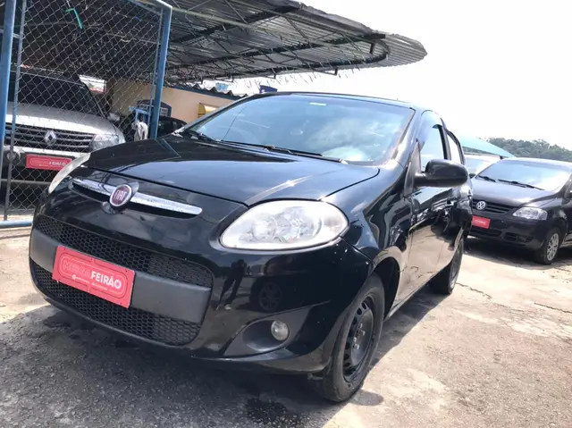 Carro Fiat Palio 2014 Attractive 1.4 8V (Flex)