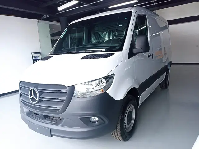 Carro Mercedes-Benz Sprinter 2022 FURGÃO 314 CDI STREET F31B UP1