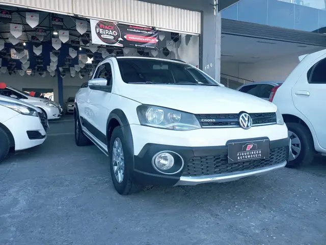 Carro Volkswagen Saveiro 2015 Cross 1.6 16v MSI CE (Flex)