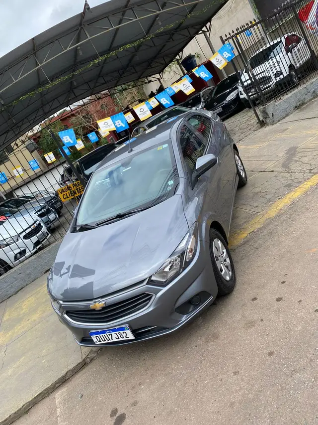 Carro Chevrolet Onix 2020 1.0 Joy SPE/4
