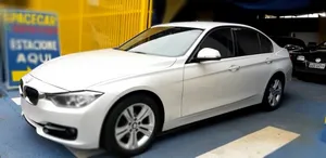 BMW Série 3 2014 320i 2.0 (Aut)