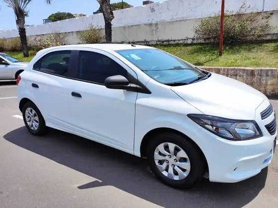 Carro Chevrolet Onix 2019 1.0 Joy SPE/4