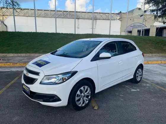 Chevrolet Onix 1.4 LT SPE/4