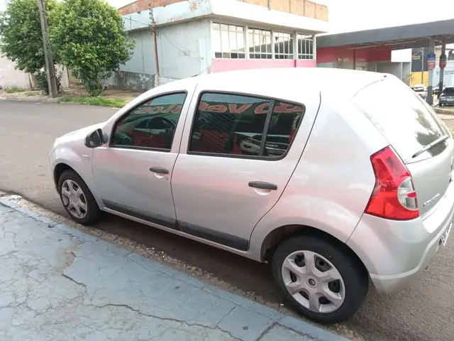 Carro Renault Sandero 2011 Expression 1.6 8V (flex)