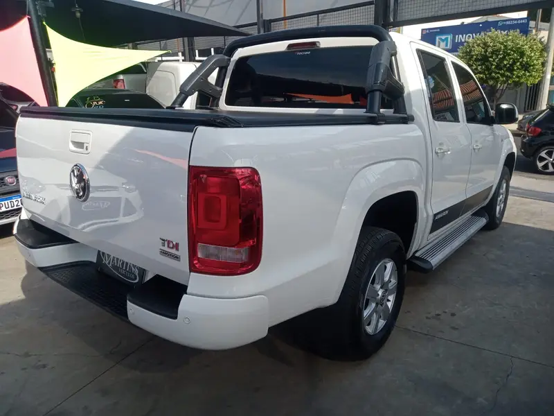 Volkswagen Amarok 2.0 CD 4x4 TDi Highline (Aut)