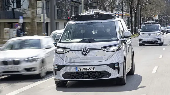 Van ID Buzz, que é chamada pela própria marca de “Kombi elétrica e autônoma”, está nos planos da marca para chegar já em 2023