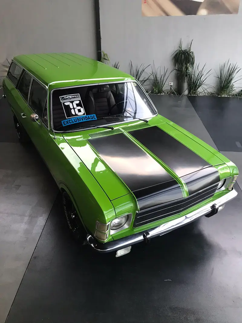 Chevrolet Caravan Deluxo 2.5