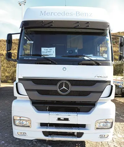Carro Mercedes-Benz Axor 2022 2041 LS/36