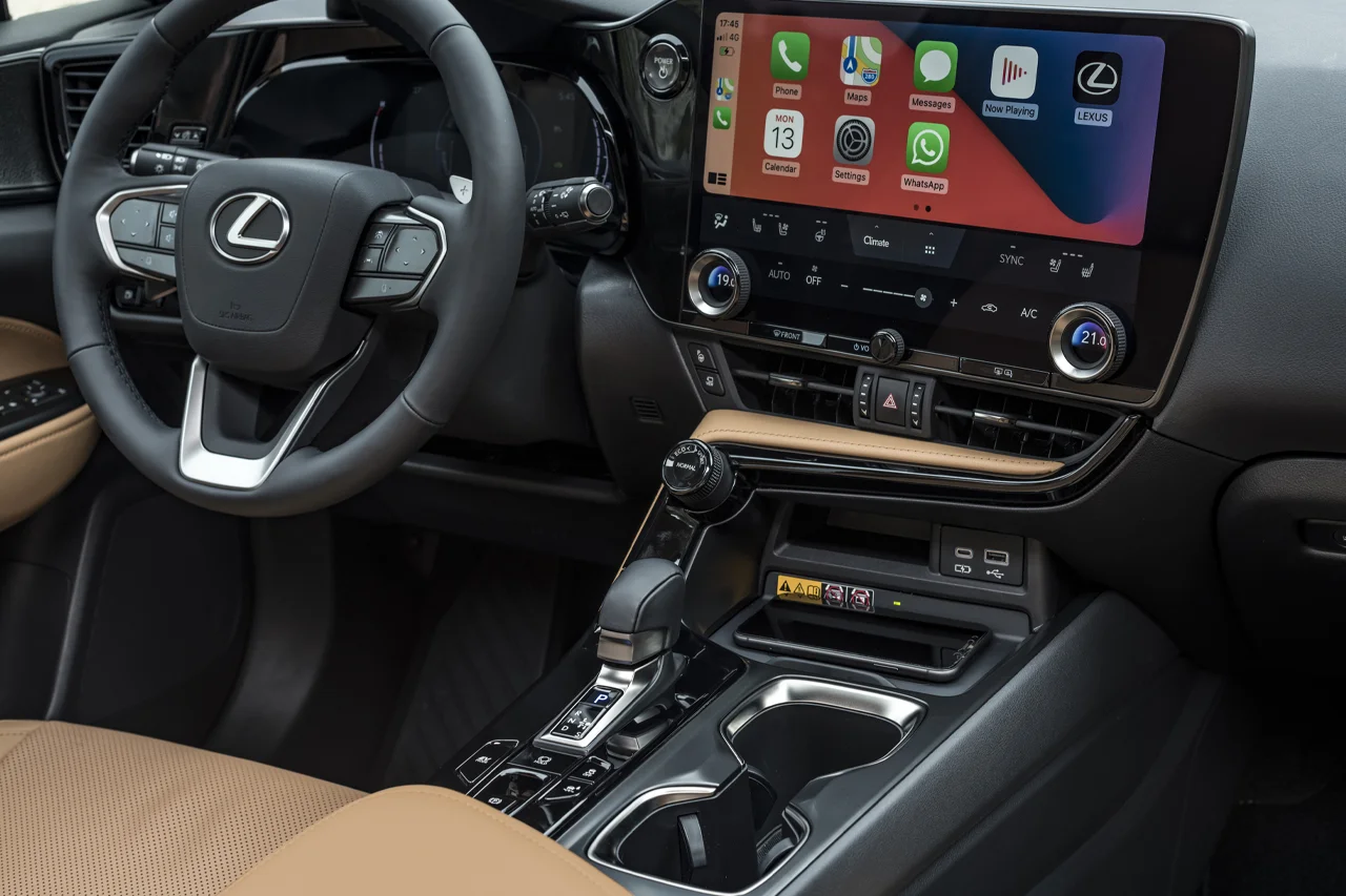 Lexus NX 350h Dynamic 2.5 16V Aut. (Híbrido)