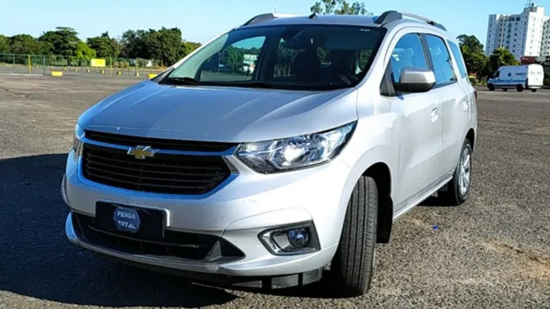 As surpresas de viajar com a família toda num carro de 7 lugares