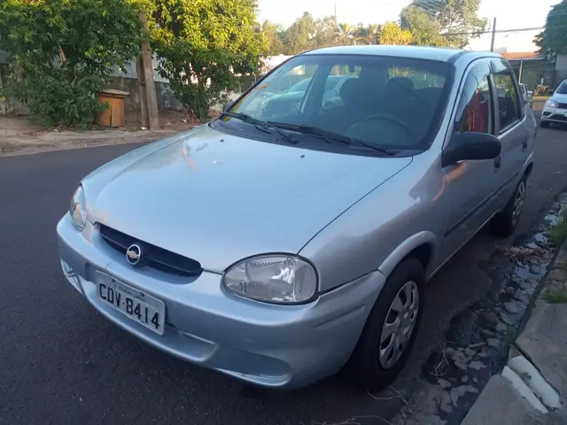 Carro Chevrolet Classic 2003 Corsa Sedan  1.0 MPFi