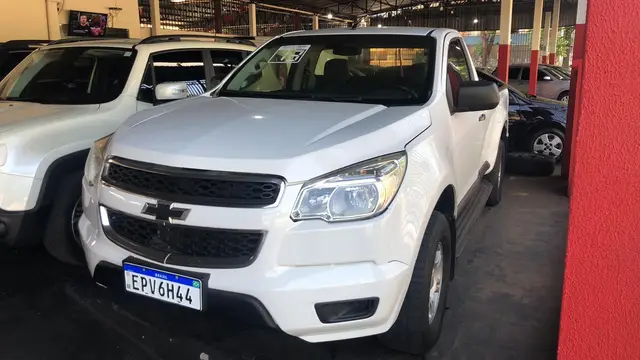 Carro Chevrolet S10 Cabine Simples 2013 S10 LS 2.4 (Flex) (Cab Simples) 4x2